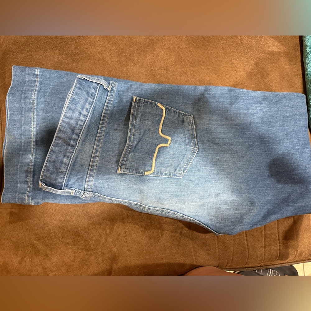 Women’s Blue Jeans